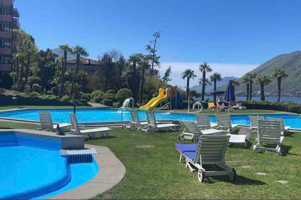 Appartamento Con Piscina E Sauna Bissone Exteriér fotografie